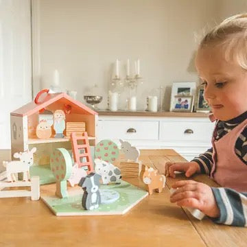 The Farmyard Adventure Gift Box | Oh Dear! & Award-Winning Wooden Farm Play Set